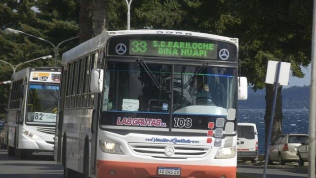 Imagen archivo\u002E Colectivos de Bariloche\u002E