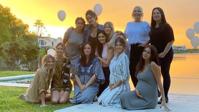 Zaira Nara fue sorprendida por sus amigas con una emotiva despedida