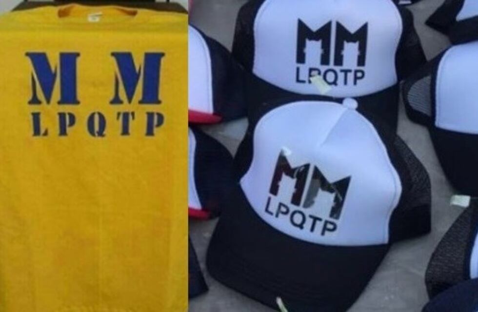 Apareció merchandising contra Mauricio Macri en estadios de fútbol