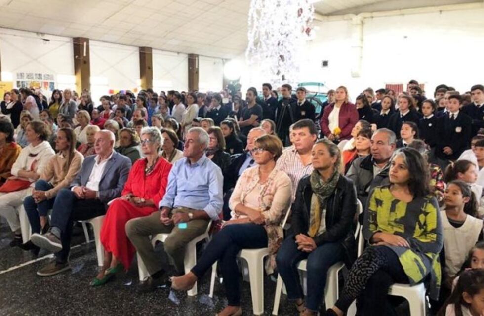 Tercera Feria Provincial del Libro "Naturaleza y Cultura" en 25 de Mayo
