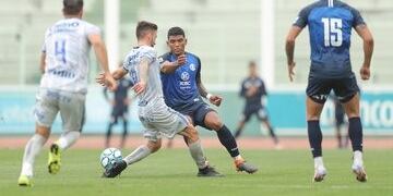 El colombiano Rafael Pérez, una certeza en el fondo Albiazul\u002E