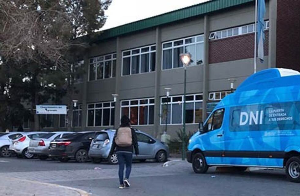 DNI Móvil visita El Calafate