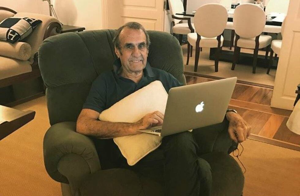 Reutemann volvió al país luego de cuatro meses de ausencia por problemas de salud