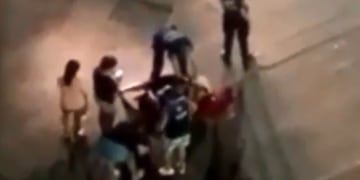 La persona fue atropellada en Güemes (Captura de video)\u002E