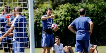 (AP Photo/Ringo H\u002EW\u002E Chiu)