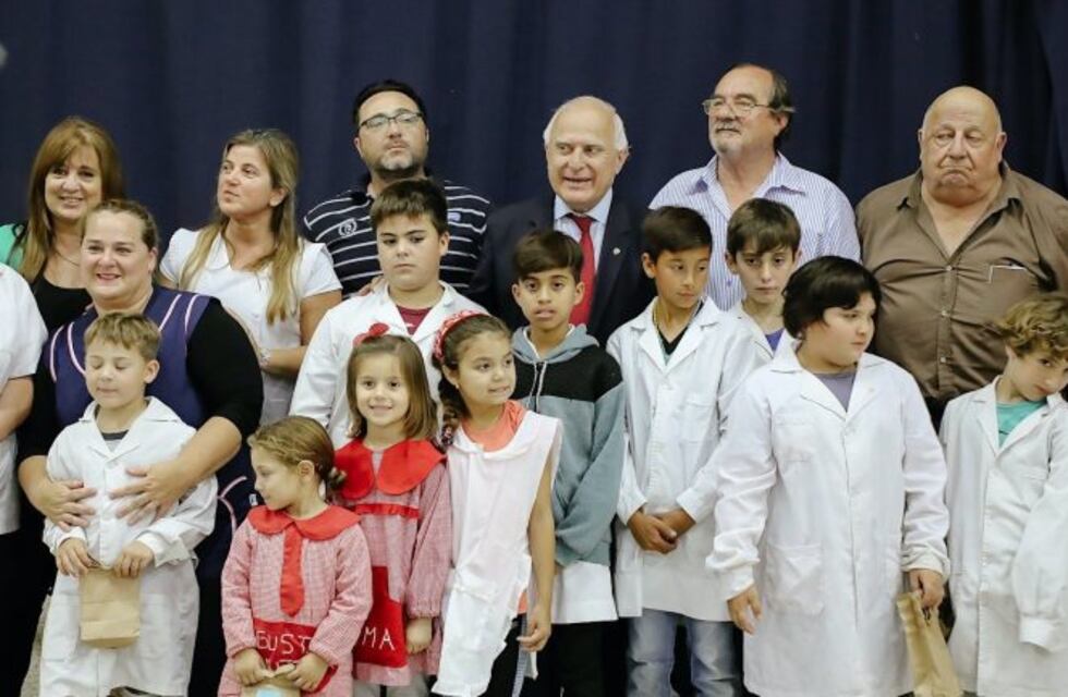 Lifschitz y Perotti esquivaron la entrega de diplomas de las elecciones provinciales