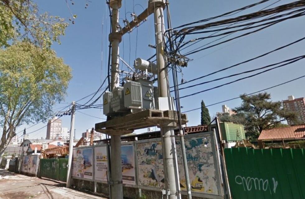 Por un acto de vandalismo un sector del macrocentro se quedó sin luz