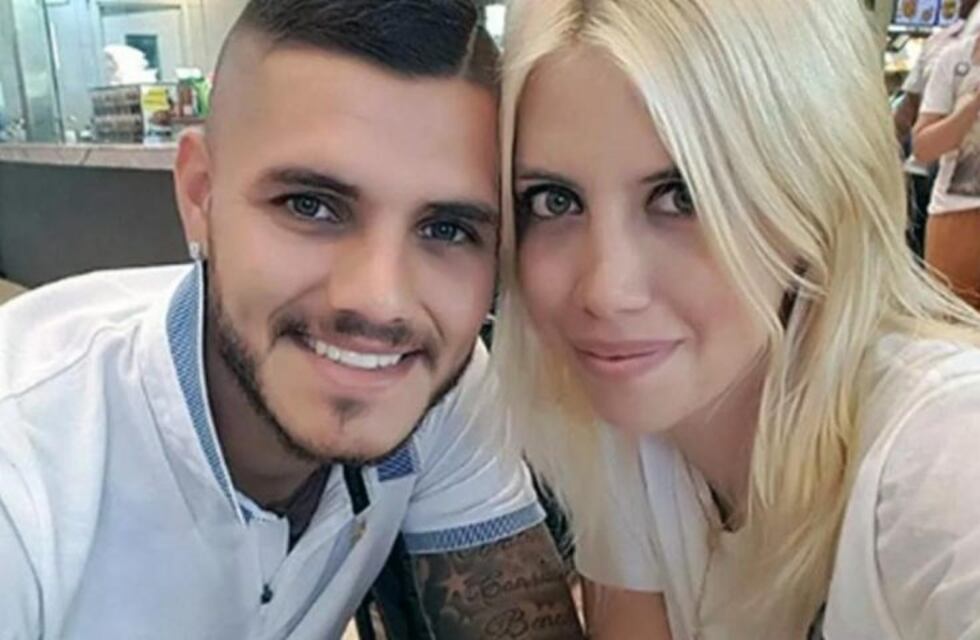 Mauro Icardi mostró sus piernas en Instagram y Wanda Nara le hizo un comentario subido de tono