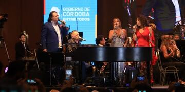 El Negro Videla hizo cantar y bailar a todos, junto a Patricia Sosa, Silvia Lallana y Alejandro Lerner\u002E