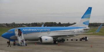 La conexión de Aerolíneas Argentinas iba a comenzar a operar el 5 de octubre, pero fue pospuesta\u002E (Archivo)