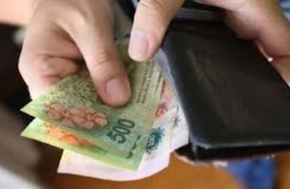 Continúa este martes el pago de sueldos