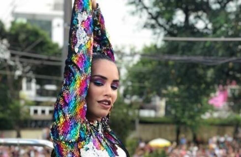 Lali Espósito, pura sensualidad en los Carnavales de Brasil: meneo caliente y un jugado vestuario