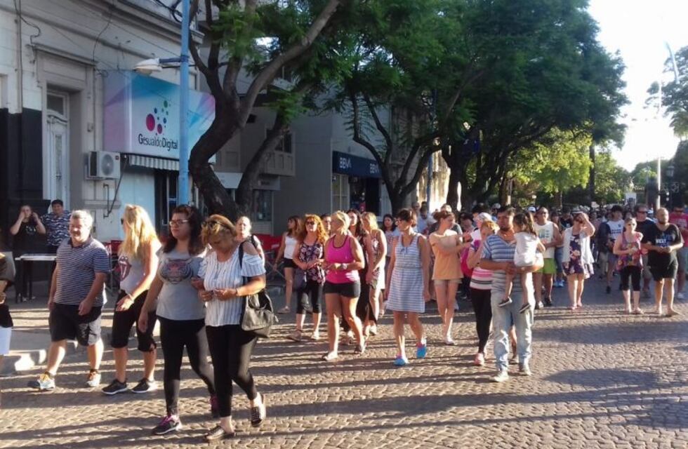 Importante movilización reclamando justicia por Gonzalo Glaría