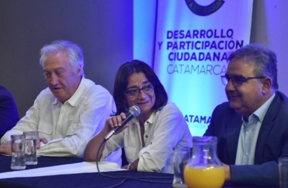 La gobernadora se reunió con el Consejo Político, Social y Económico de Catamarca