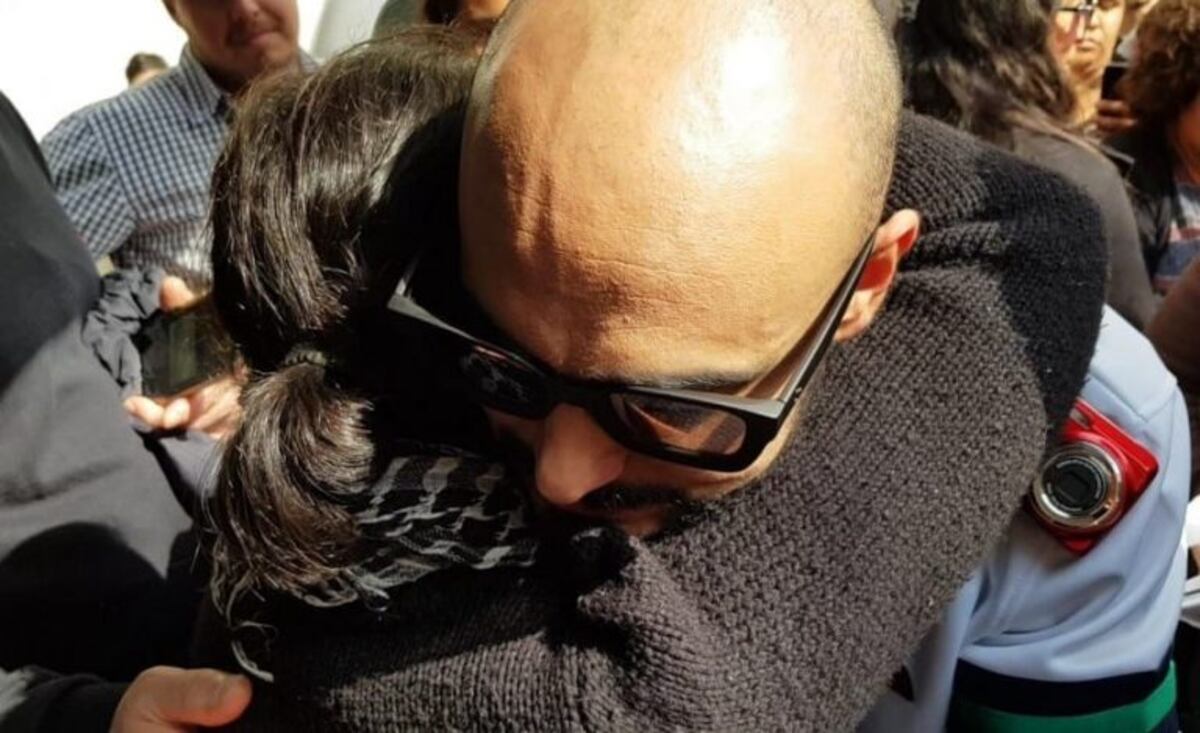 Abel Pintos y un emotivo momento al encotnrarse con una fan\u002E (Vía Rosario)