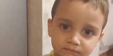 Un chico se cayó en el parque y le pidió a Javkin que arregle el pozo con un video