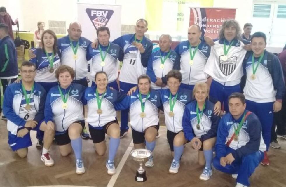 Santa Cruz campeón del Newcom nacional