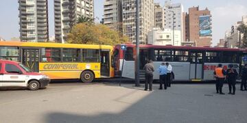 Choque en Plaza España\u002E