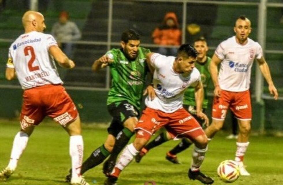 Superliga: Huracán derrotó a San Martín en San Juan