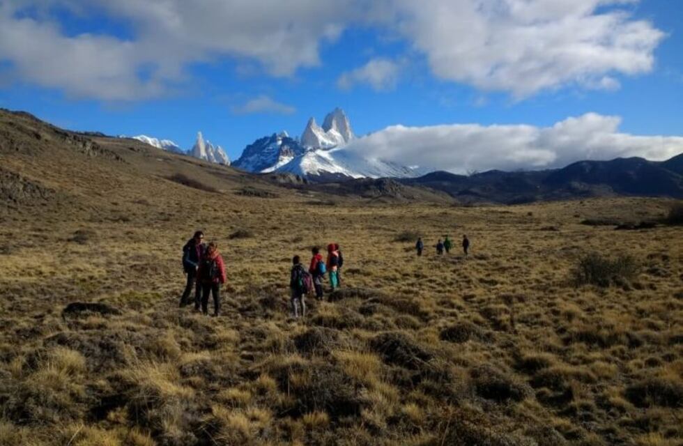Escuela de Montaña Municipal visitaron la "Laguna Secreta"