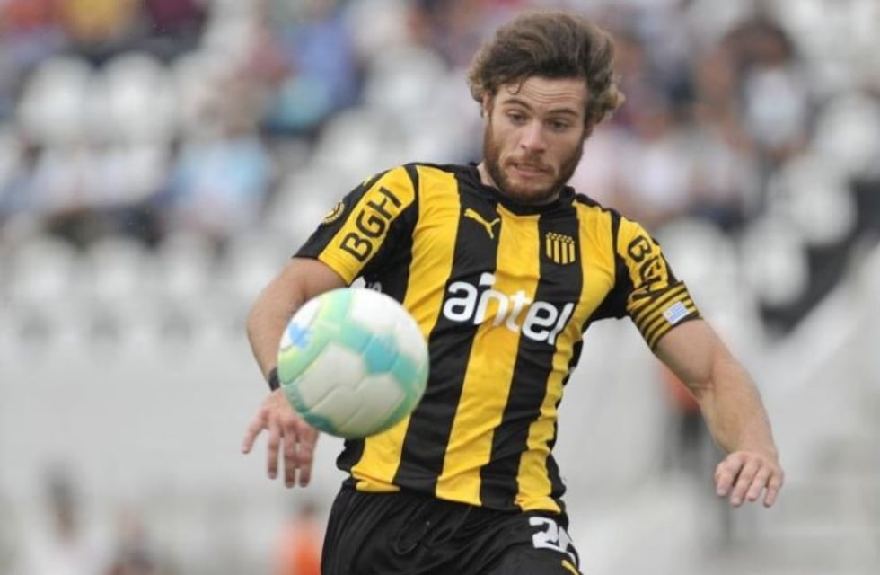 Boca, a un paso de contratar al uruguayo Nahitan Nández