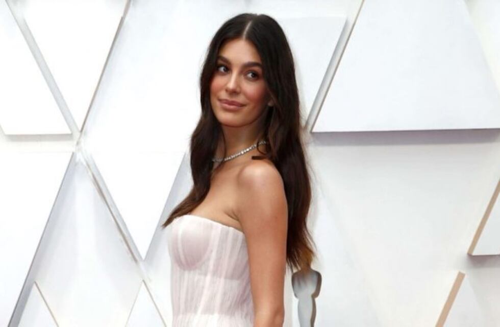 La argentina Camila Morrone, sentada en primera fila con Leo DiCaprio, fue la más envidiada de los Oscars 2020