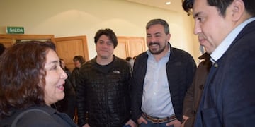 Tolhuin firmó un convenio de cooperación con Porvenir