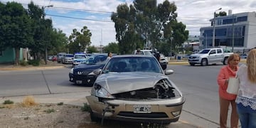 Una mujer embarazada resultó herida tras un choque