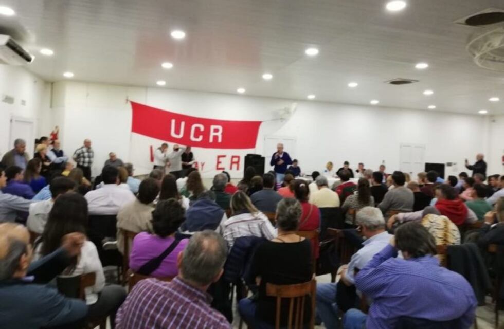En medio de anuncios Nacionales se llevó a cabo el Congreso provincial de la UCR en Villaguay