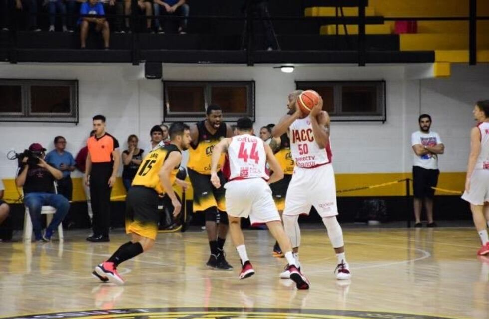 Instituto empezó con derrota la Liga Nacional