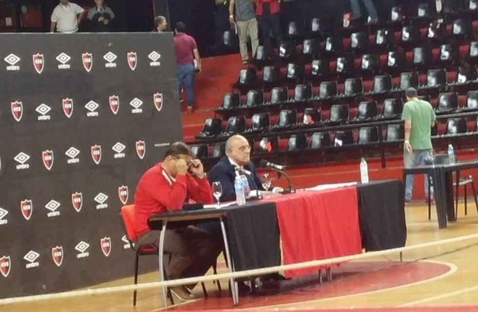 Los socios de Newell's aprobaron la memoria y el balance en una asamblea raleada