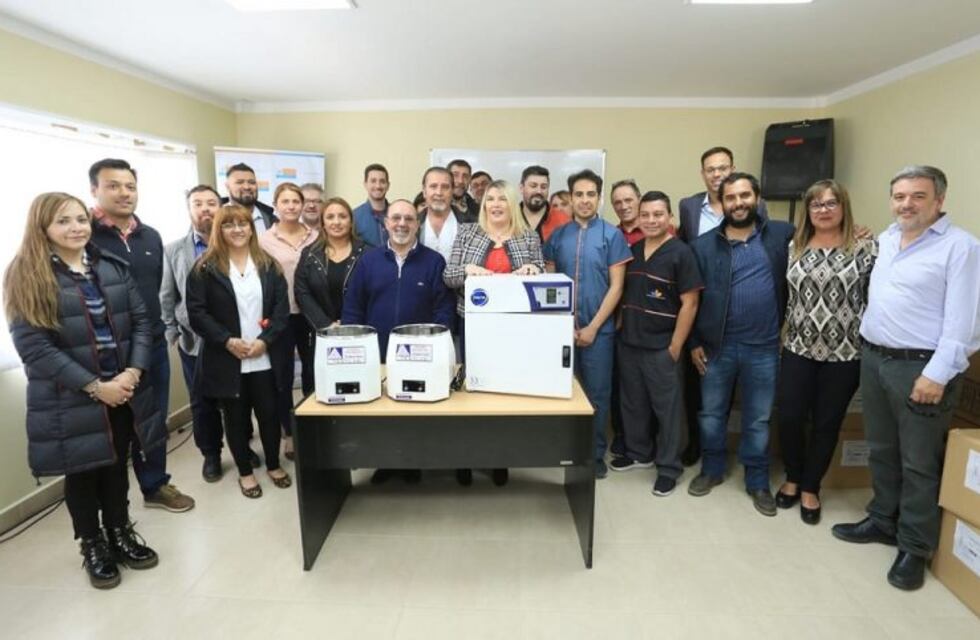 Gobierno entregó equipamiento odontológico en Tolhuin, Río Grande y Ushuaia