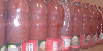 Detectaron la venta del producto tomate triturado en botella, no apto para el consumo\u002E