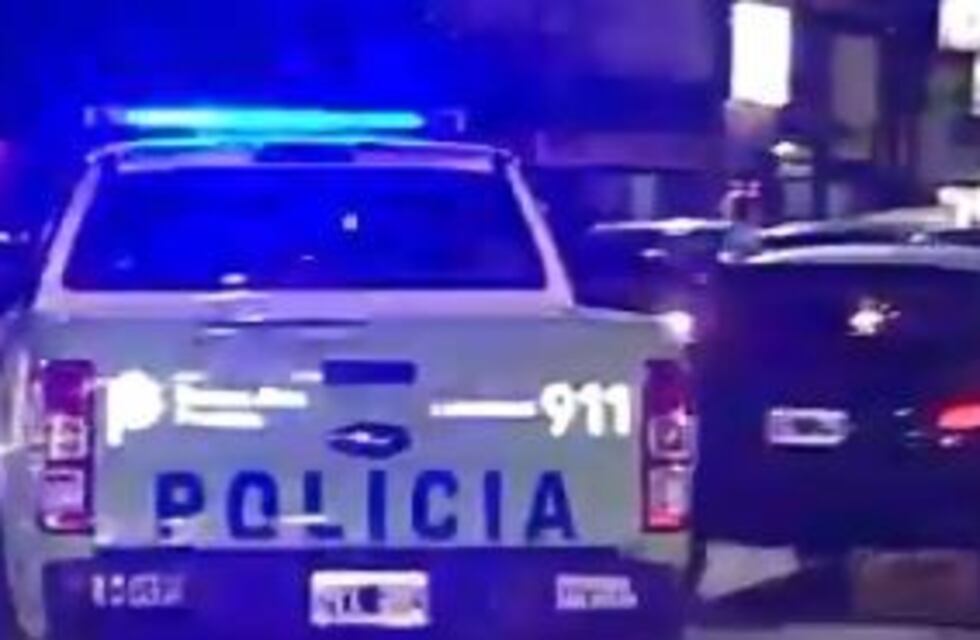 Desafectaron a dos policías tras los videos de los detenidos por el crimen del colectivero