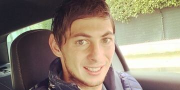 Emiliano Sala continúa sin aparecer y Mark McKay, su intermediario en el traspaso del Nantes al Cardiff City, admitió haber sido el que contrató la avioneta desaparecida\u002E