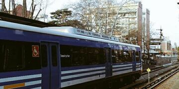 Demora Tren Mitre\u002E