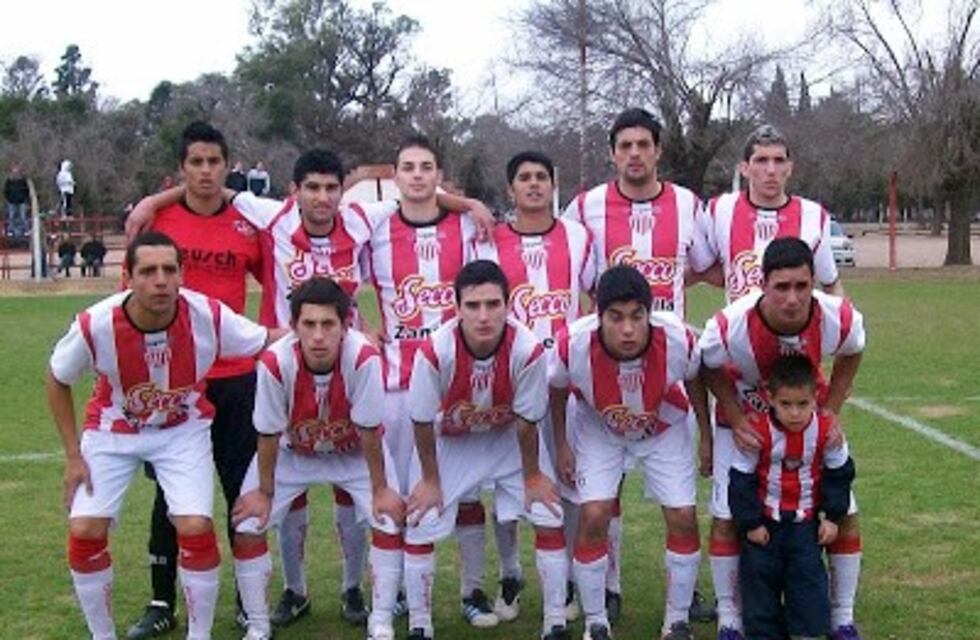 Una buena y una mala para Juvenil de Barrio Comercial