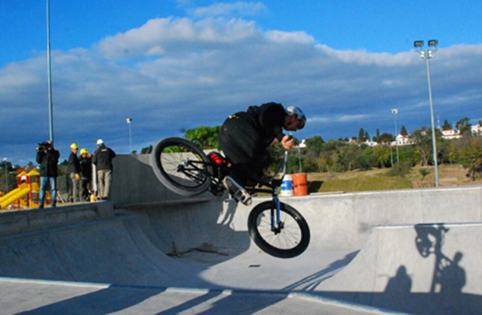 Carlos Paz tendrá escuelas de iniciación deportiva en BMX, monopatín y skate
