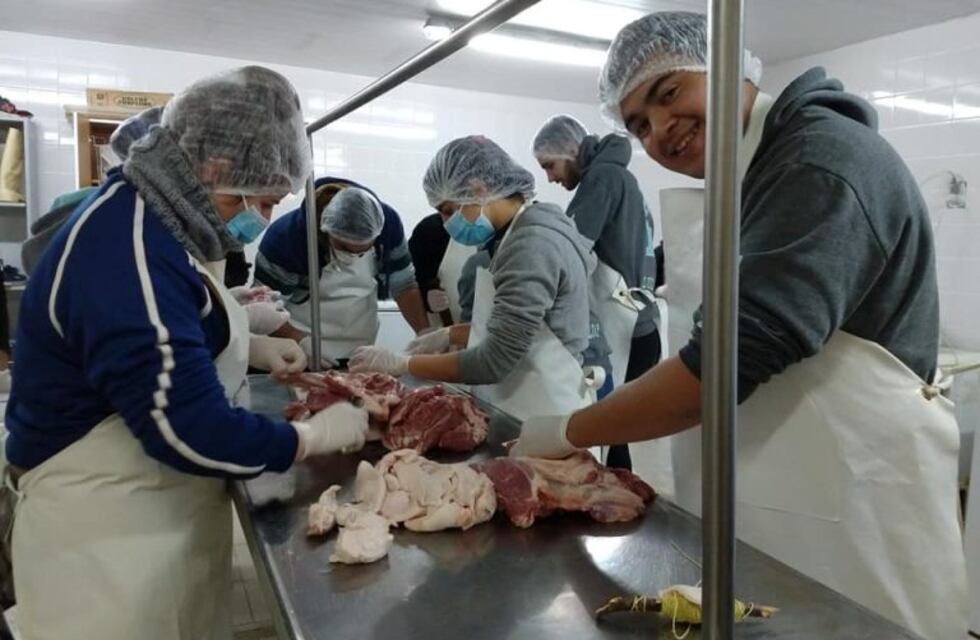 Puertas abiertas en la Escuela Agraria de Bajo Hondo