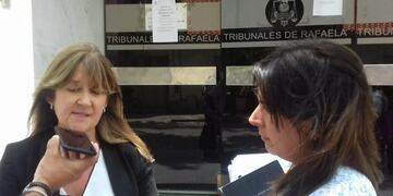 Las fiscales Ángela Capitanio y Gabriela Lema (Vía Rafaela)