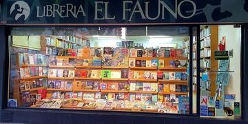 Variedad en la librería El Fauno