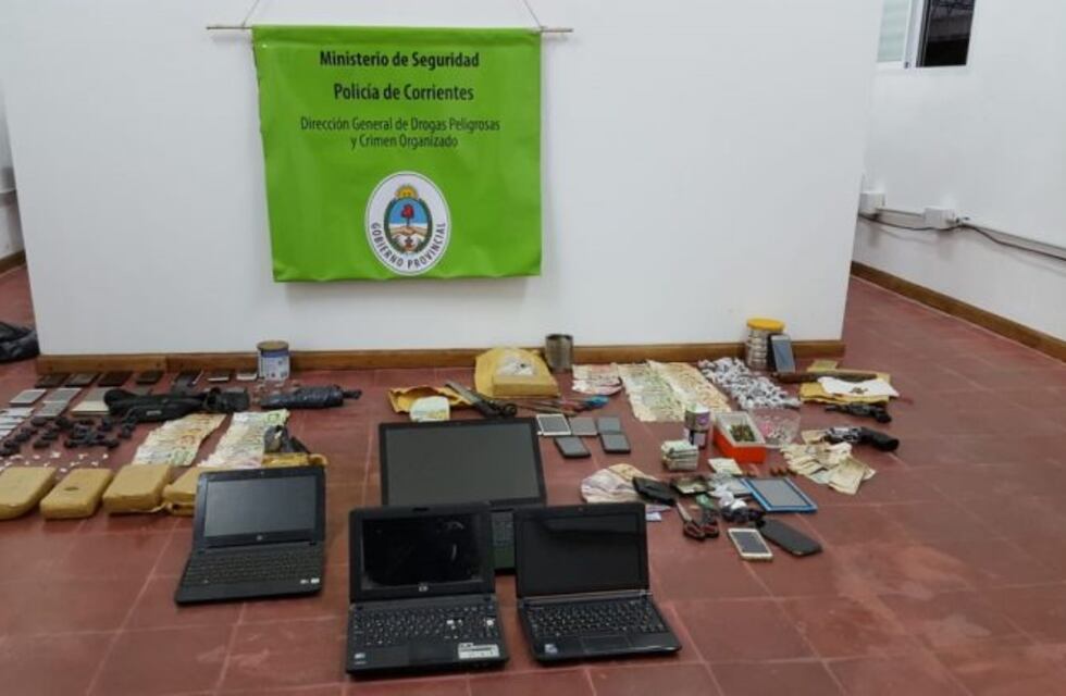 Mega operativo contra narcomenudeo en el barrio Juan de Vera