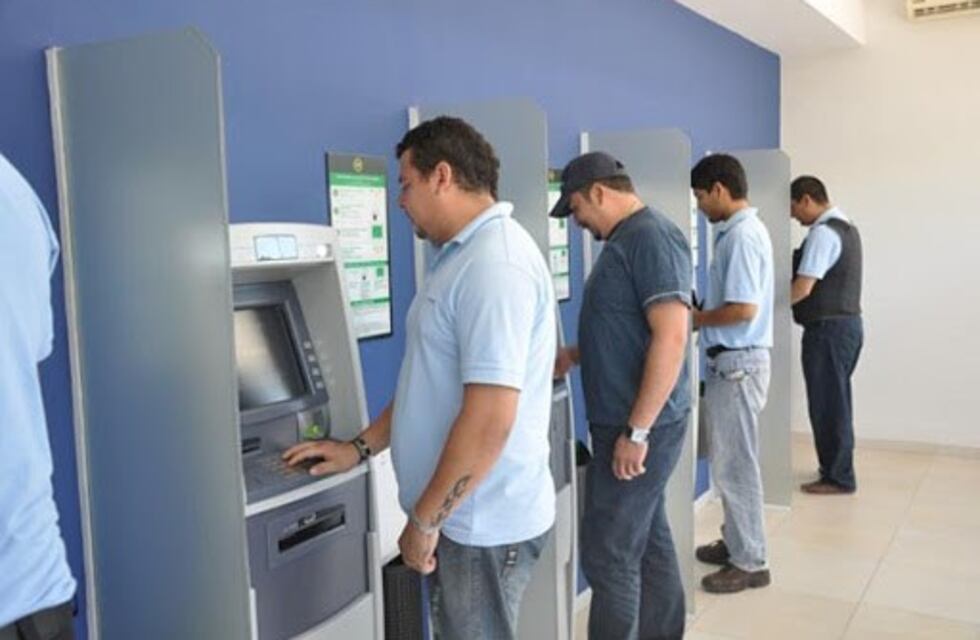 Las fechas de pago a estatales tendrán una distribución especial para evitar multitudes