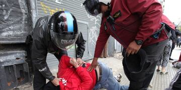 ¿Qué dice la ley sobre la deportación de extranjeros?