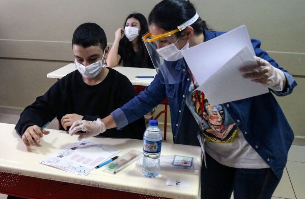 Abren escuelas y colegios de Jujuy para clases presenciales optativas