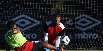 El capitán rojinegro todavía no jugó desde la llegada de Omar De Felippe\u002E (Prensa Newell's Old Boys)