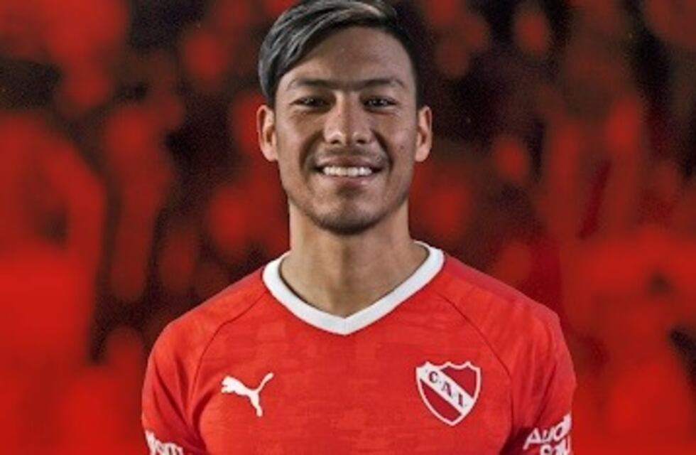 El puntaltense Domingo Blanco fue titular en la goleada de Independiente