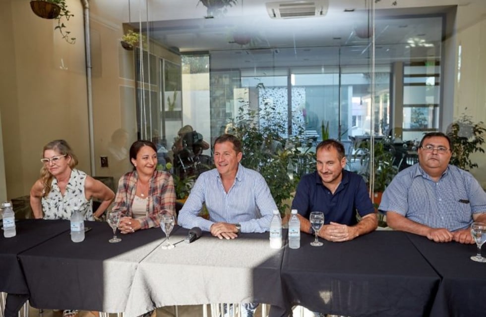 Pre candidatos de UCR Arroyito y el Intendente Cravero mostraron su apoyo a Ramón Mestre