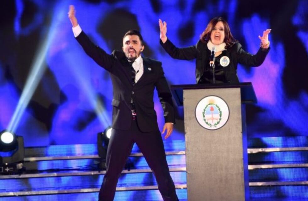 Entre la política y el cuarteto, Leticia Brédice bailó al ritmo de Jiménez, en ShowMatch