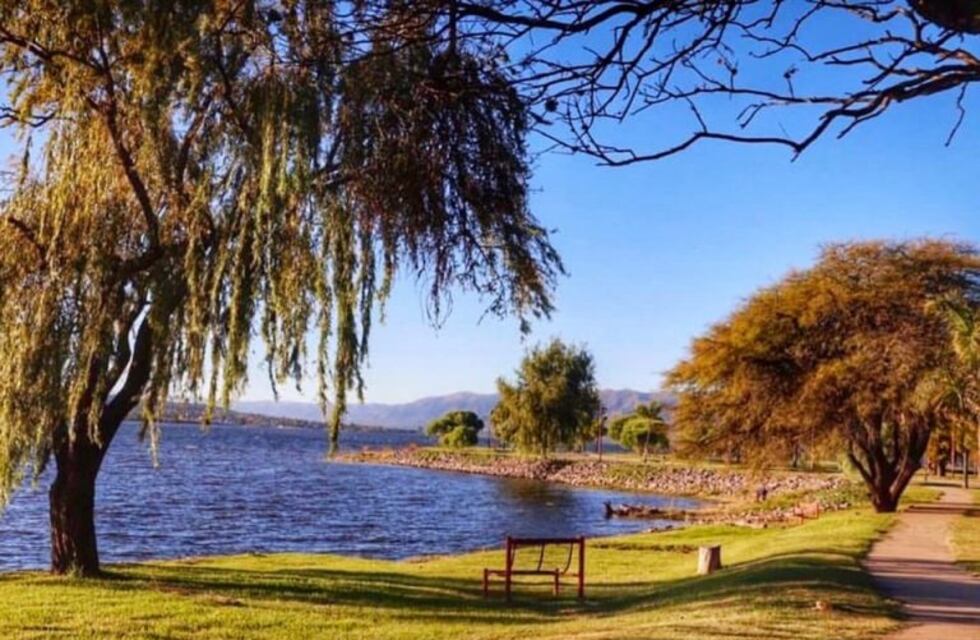 Jueves frío y soleado en Villa Carlos Paz: máxima de 19°C